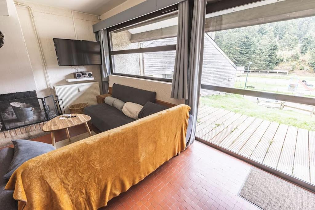 La Cabane Du Cerf A Payolle Campan Zewnętrze zdjęcie